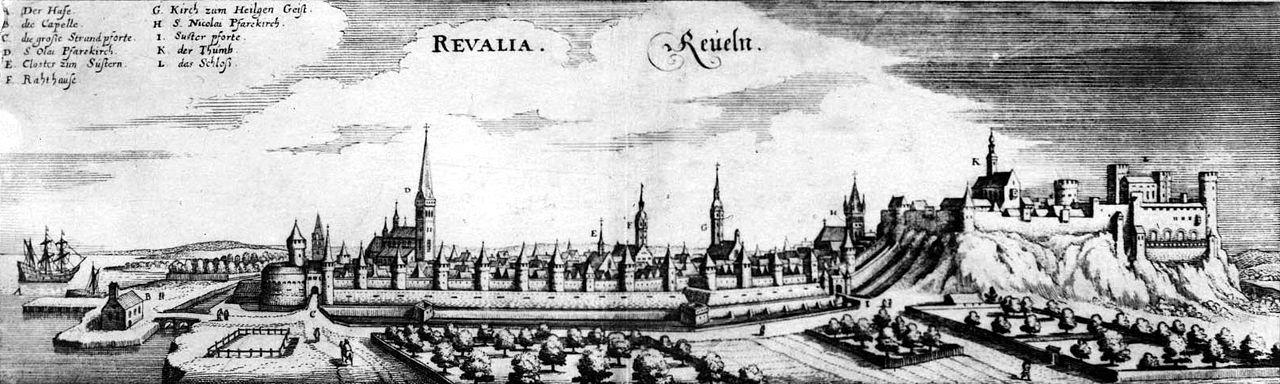 Vana panoraamgravüür Tallinnast: sadam, sissesõiduväravad, kirikutornid ja Toompea loss künkal